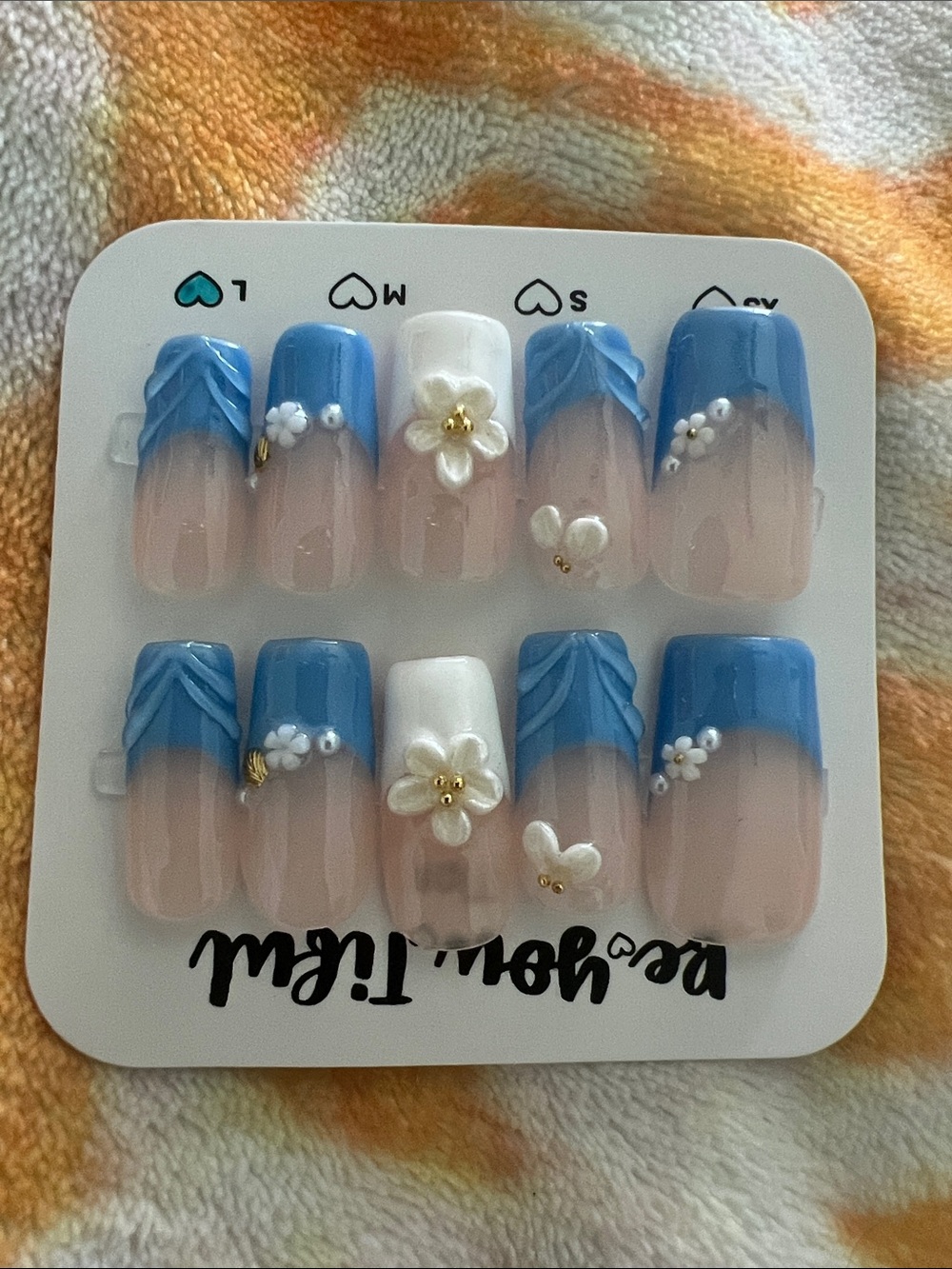 Blue & White 3D Flower Press-On French Nail Set new. Large